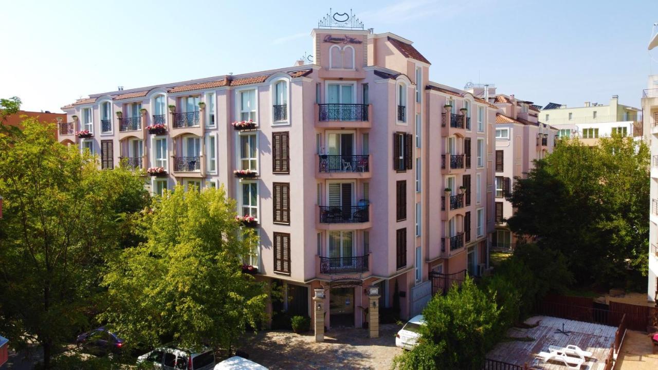 Menada Romance Marine Apartments Napospart Kültér fotó