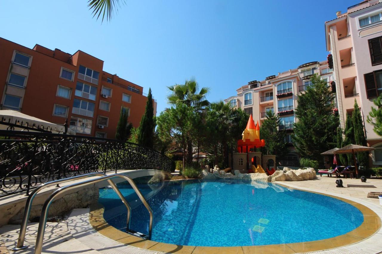 Menada Romance Marine Apartments Napospart Kültér fotó