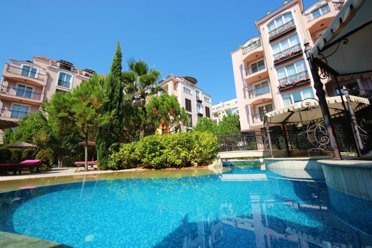 Menada Romance Marine Apartments Napospart Kültér fotó