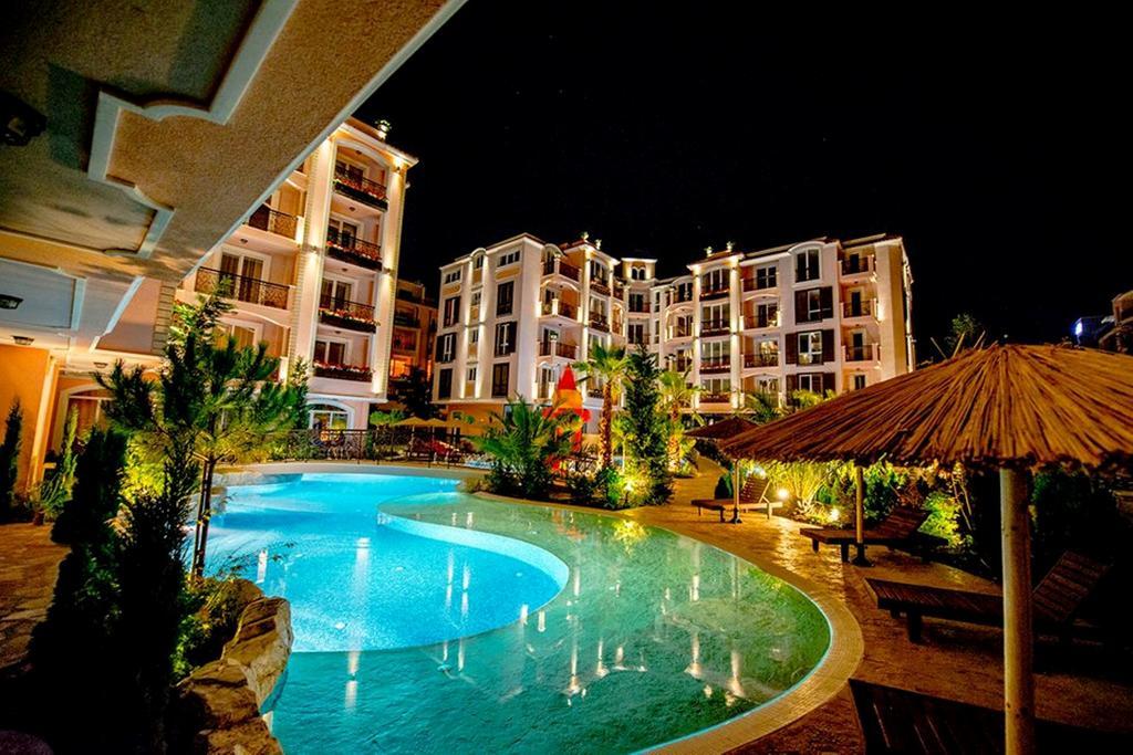 Menada Romance Marine Apartments Napospart Kültér fotó
